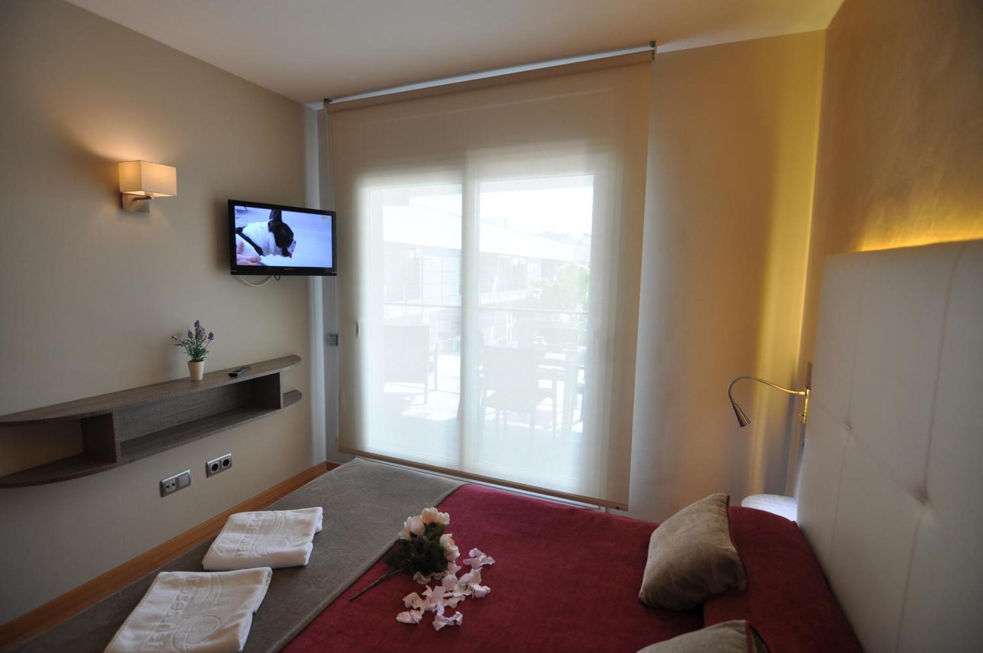 Rnet - Portomar Plus Roses Exterior photo